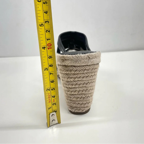 VINCE CAMUTO Black Molisana Wedge Slip On Leather Espadrille Shoes Size 11 - Picture 9 of 9